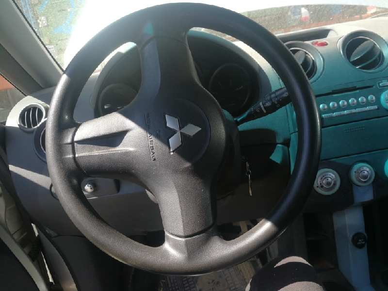 Recambio de volante para mitsubishi colt berlina 5 (z30a) 1.5 di-d insport referencia OEM IAM 6027644C MR977310 ME955201 MZ31310