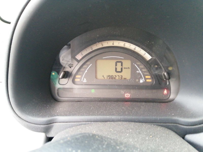 Recambio de cuadro instrumentos para citroën c3 1.4 hdi exclusive referencia OEM IAM P9645994280  