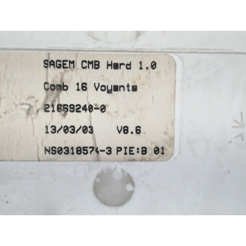 Recambio de cuadro instrumentos para citroën c3 1.4 hdi exclusive referencia OEM IAM P9645994280  