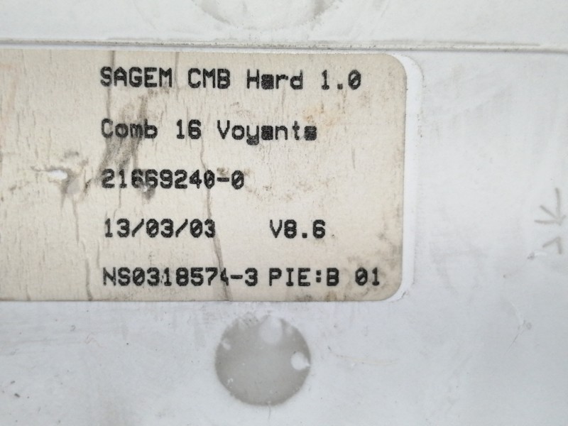 Recambio de cuadro instrumentos para citroën c3 1.4 hdi exclusive referencia OEM IAM P9645994280  