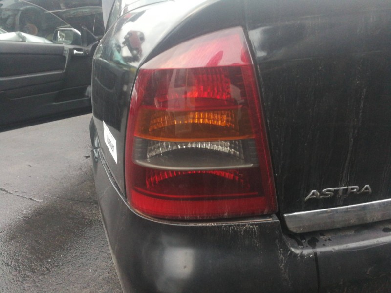 Recambio de piloto trasero izquierdo para opel astra g coupé 2.2 16v dti cat (y 22 dtr / l50) referencia OEM IAM 13117097  