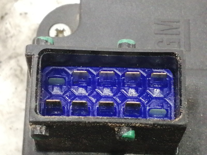 Recambio de cerradura puerta delantera izquierda para opel meriva cosmo referencia OEM IAM 13154791  