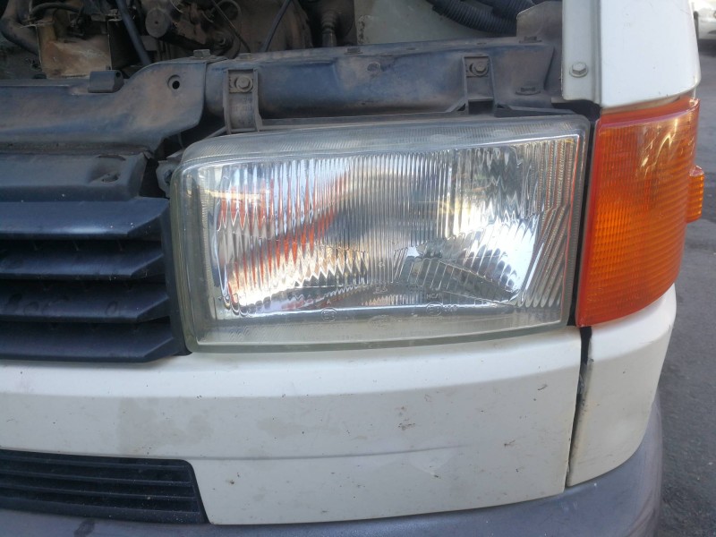 Recambio de faro izquierdo para volkswagen t4 transporter/furgoneta (mod. 1991) caja cerrada referencia OEM IAM   