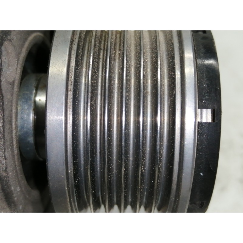 Recambio de alternador para nissan tiida (c11x/sc11x) acenta referencia OEM IAM 441462  