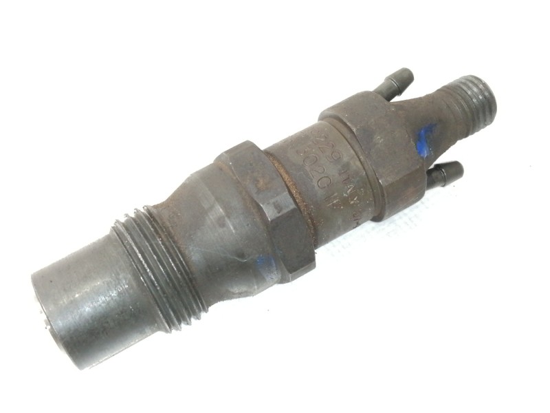 Recambio de inyector para volkswagen t4 transporter/furgoneta (mod. 1991) caja cerrada referencia OEM IAM 028130201F  