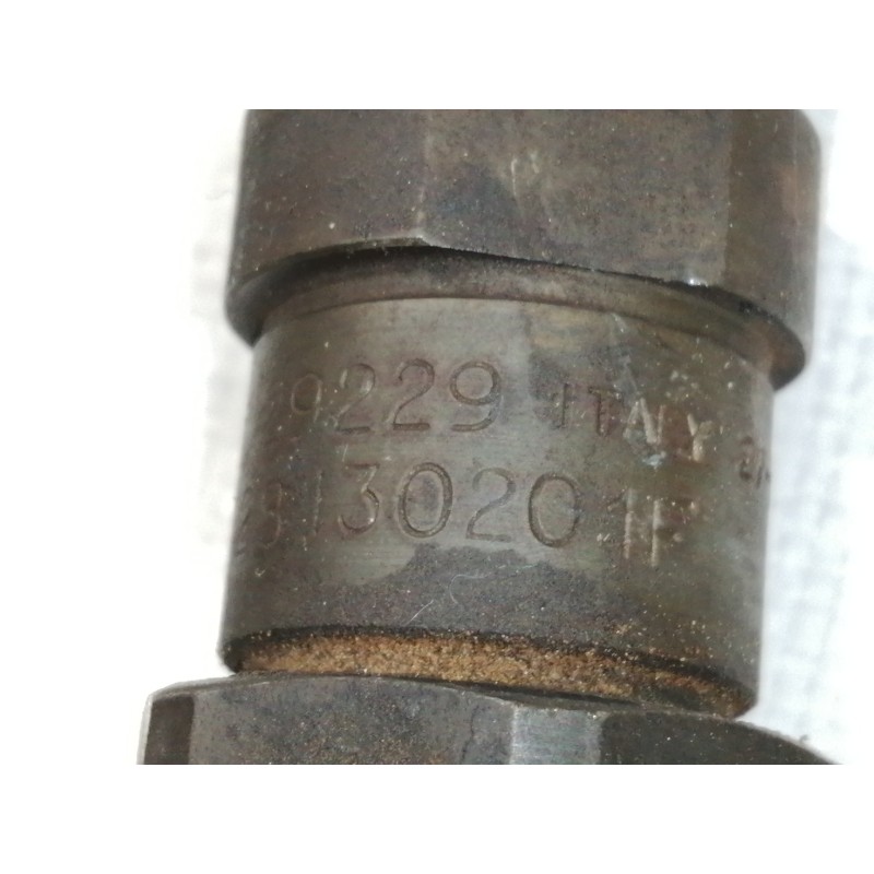 Recambio de inyector para volkswagen t4 transporter/furgoneta (mod. 1991) caja cerrada referencia OEM IAM 028130201F  