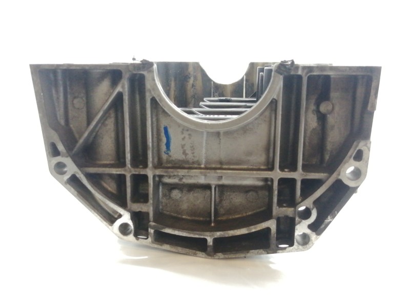 Recambio de carter para nissan tiida (c11x/sc11x) acenta referencia OEM IAM 8200318813  