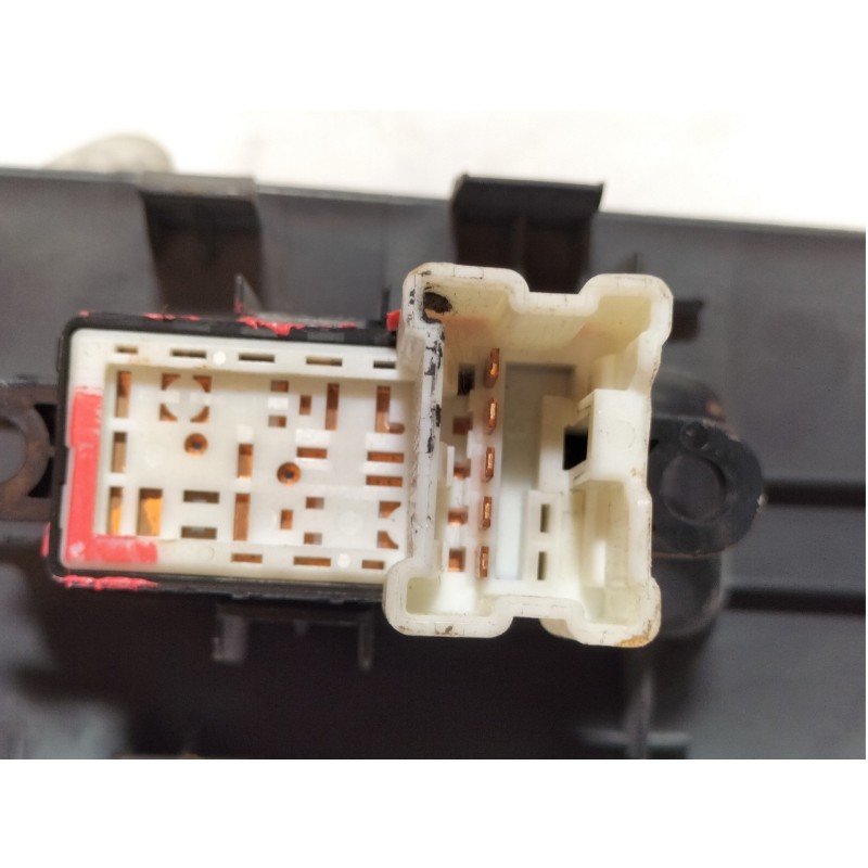 Recambio de mando elevalunas delantero derecho para nissan tiida (c11x/sc11x) acenta referencia OEM IAM   