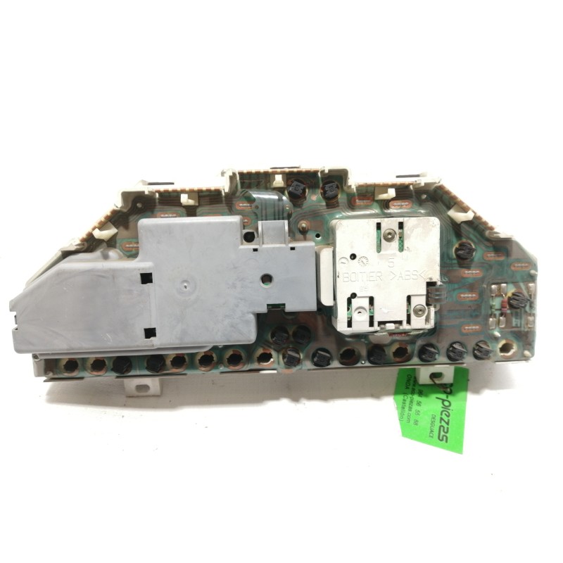 Recambio de cuadro instrumentos para citroën saxo 1.4 monaco referencia OEM IAM 9627933380  