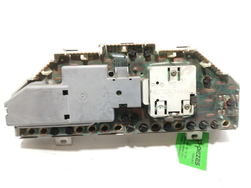 Recambio de cuadro instrumentos para citroën saxo 1.4 monaco referencia OEM IAM 9627933380  