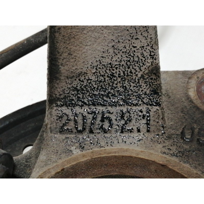 Recambio de mangueta delantera izquierda para opel corsa c blue line referencia OEM IAM 13154317  