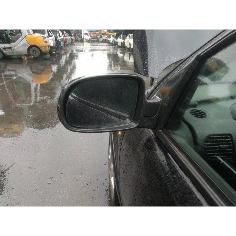 Recambio de retrovisor izquierdo para opel corsa c blue line referencia OEM IAM 010676  