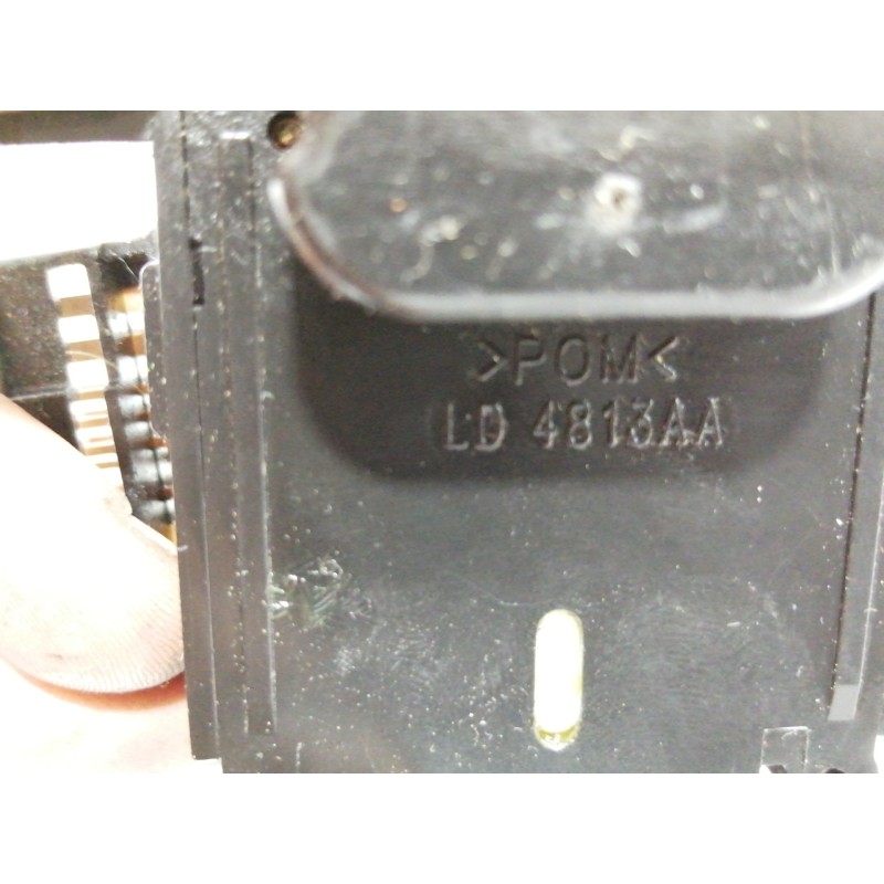 Recambio de mando intermitentes para kia cerato 2.0 ex berlina (4-ptas.) referencia OEM IAM 4813AA  