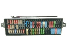 Recambio de caja reles / fusibles para seat ibiza (6j5) stylance / style referencia OEM IAM    2