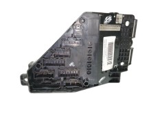 Recambio de caja reles / fusibles para land rover freelander 2.0 td4 cat referencia OEM IAM YQE000270   2