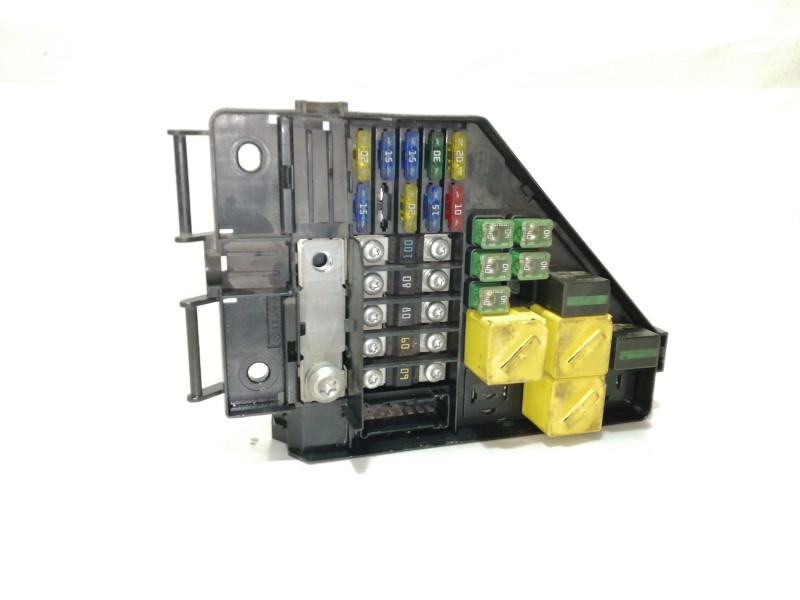 Recambio de caja reles / fusibles para land rover freelander 2.0 td4 cat referencia OEM IAM YQE000270  