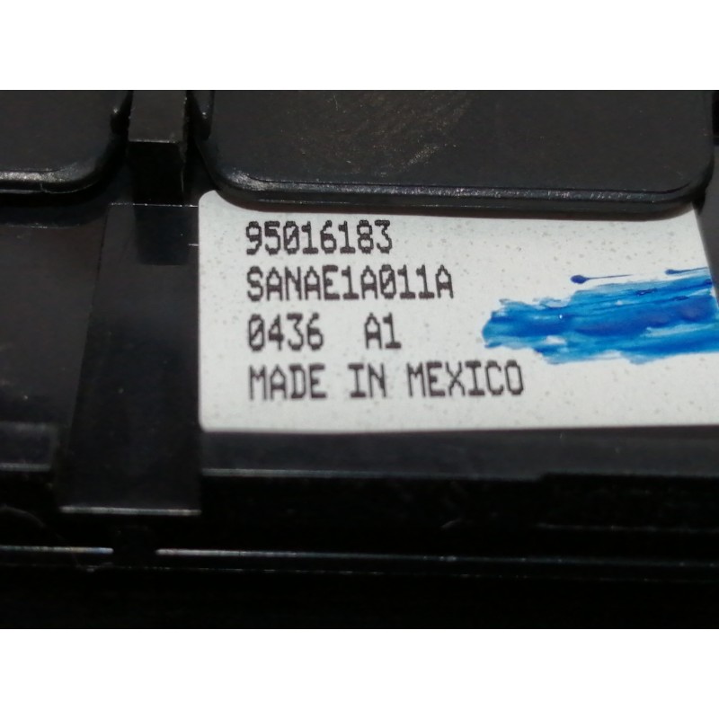 Recambio de rejilla aireadora para opel mokka selective referencia OEM IAM 95437803  