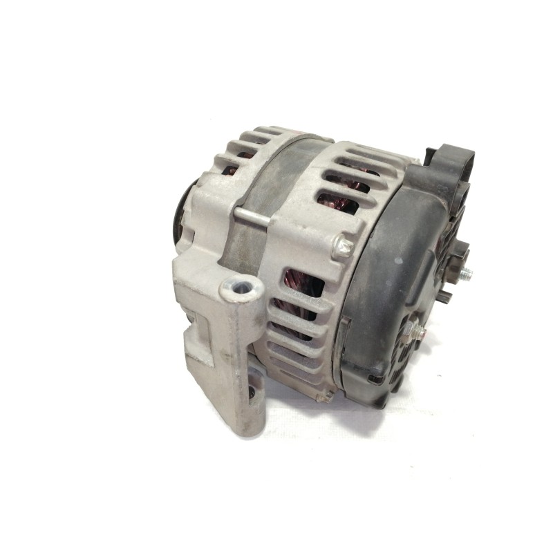 Recambio de alternador para opel mokka selective referencia OEM IAM 94509655  