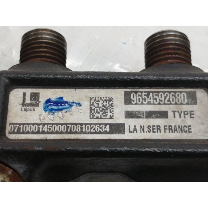 Recambio de rampa inyectora para citroën berlingo 1.6 hdi 75 xtr referencia OEM IAM 9654592680  