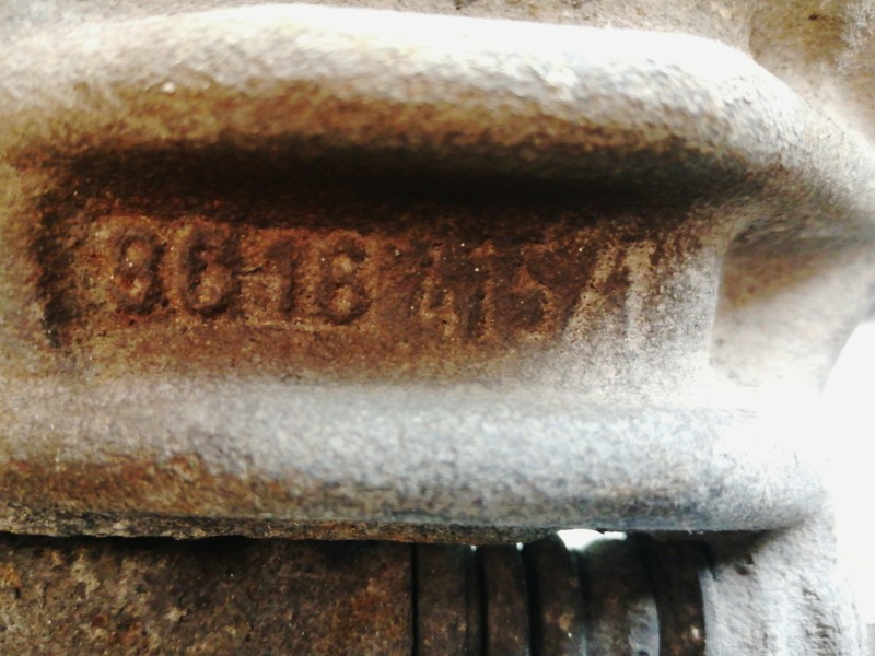 Recambio de pinza freno delantera derecha para land rover freelander (ln) 2.0 di xe familiar (72kw) referencia OEM IAM 90164151 