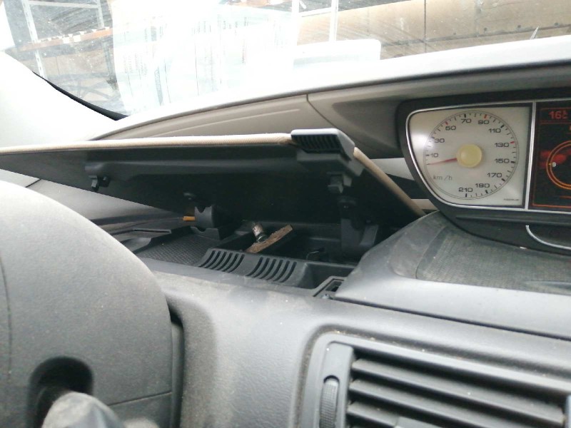 Recambio de guantera para fiat ulysse (179) 2.0 jtd active (100kw)(2008) referencia OEM IAM 1484104077  