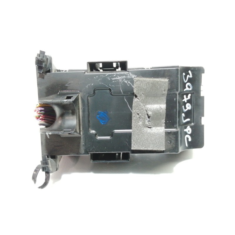 Recambio de caja reles / fusibles para opel mokka selective referencia OEM IAM 121092612  