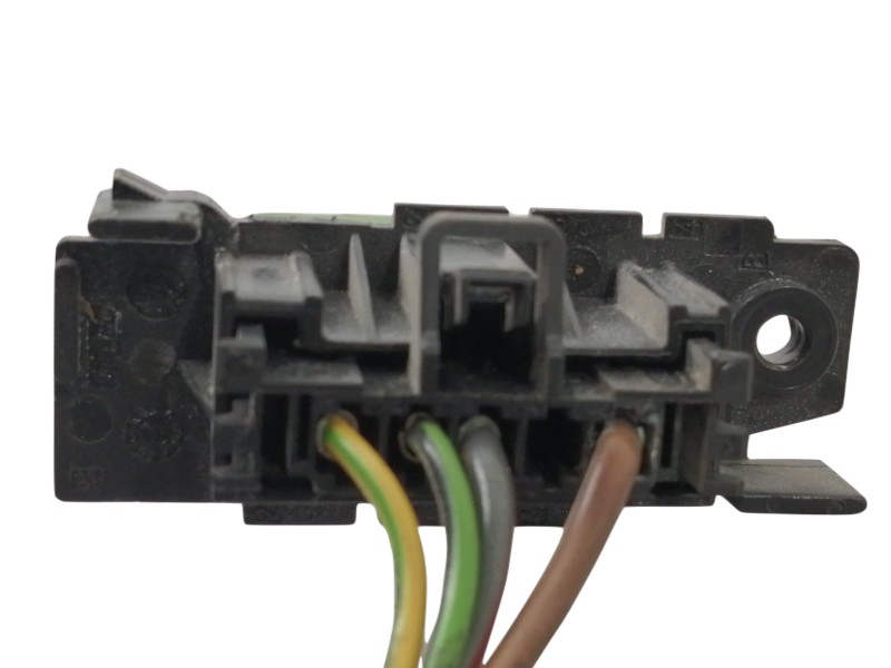 Recambio de resistencia calefaccion para opel corsa d expression referencia OEM IAM A51003600  