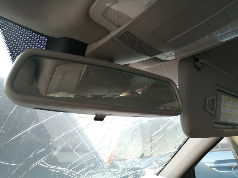 Recambio de espejo interior para mercedes-benz clase c (w204) berlina c 200 cdi blueefficiency (204.006) referencia OEM IAM 2048