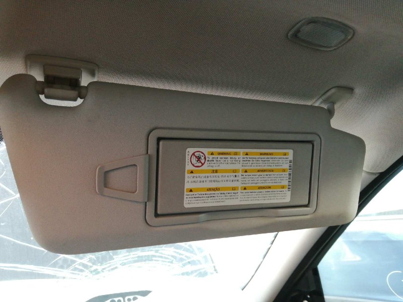 Recambio de parasol derecho para mercedes-benz clase c (w204) berlina c 200 cdi blueefficiency (204.006) referencia OEM IAM   