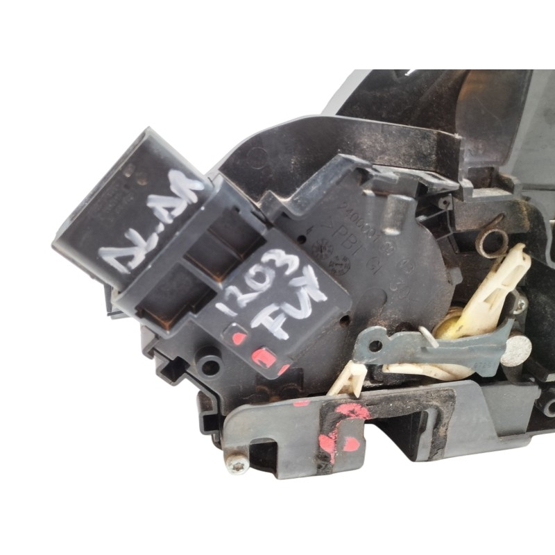 Recambio de cerradura puerta delantera derecha para ford focus berlina (cap) ambiente (d) referencia OEM IAM 3M5AR21812AK  