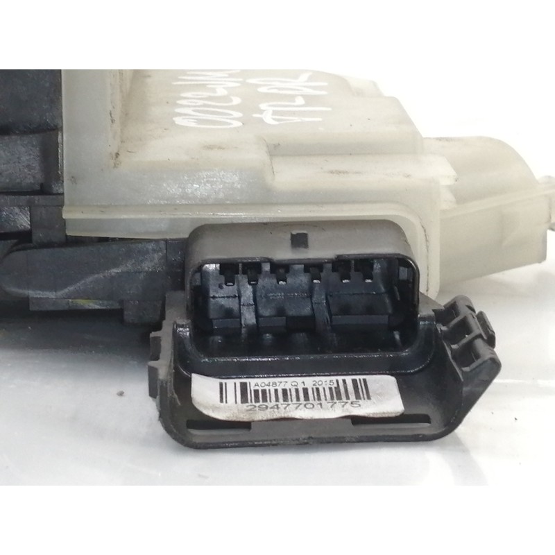 Recambio de cerradura puerta trasera derecha para citroën c4 cactus business referencia OEM IAM 016903  