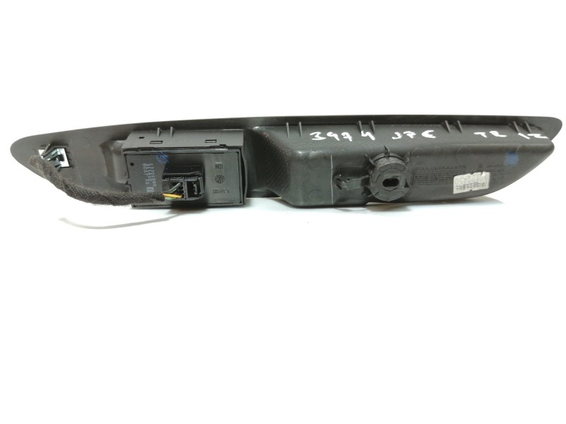 Recambio de mando elevalunas trasero izquierdo para opel mokka selective referencia OEM IAM 95025524  