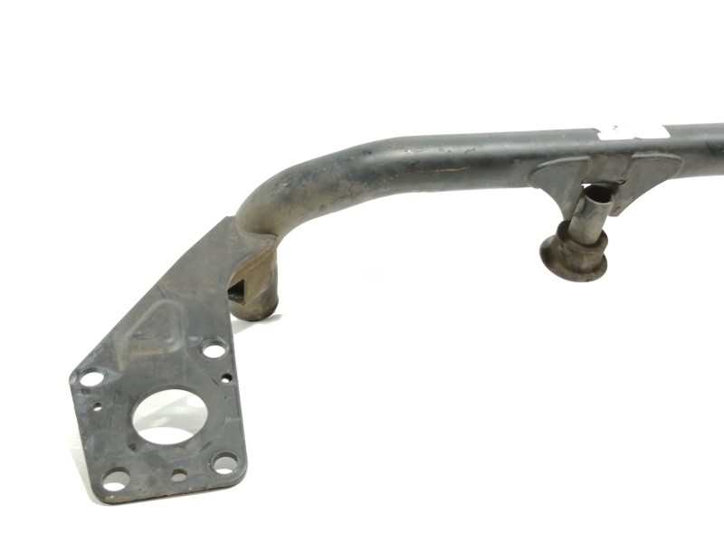 Recambio de travesaño inferior para audi a4 berlina (b5) 1.8 referencia OEM IAM   