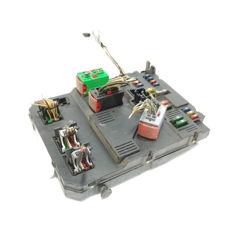 Recambio de caja reles / fusibles para peugeot 206 berlina x-line referencia OEM IAM 9650584680  