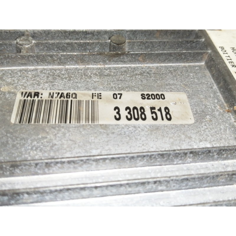 Recambio de centralita motor uce para citroën xsara berlina 1.4i magic referencia OEM IAM 9652202480  