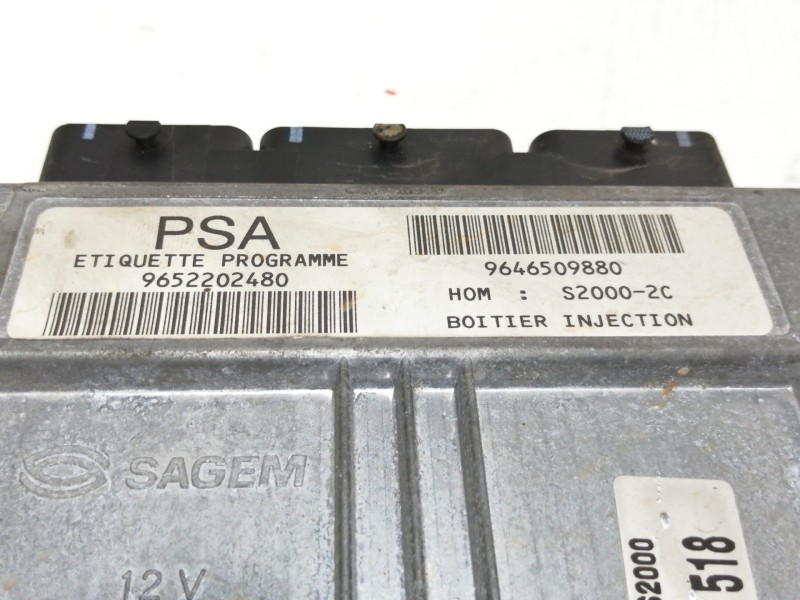 Recambio de centralita motor uce para citroën xsara berlina 1.4i magic referencia OEM IAM 9652202480  