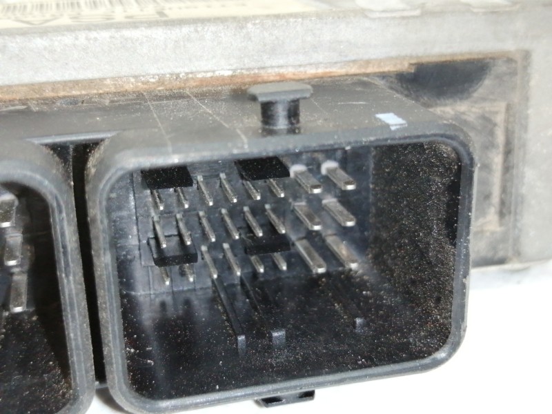 Recambio de centralita motor uce para citroën xsara berlina 1.4i magic referencia OEM IAM 9652202480  