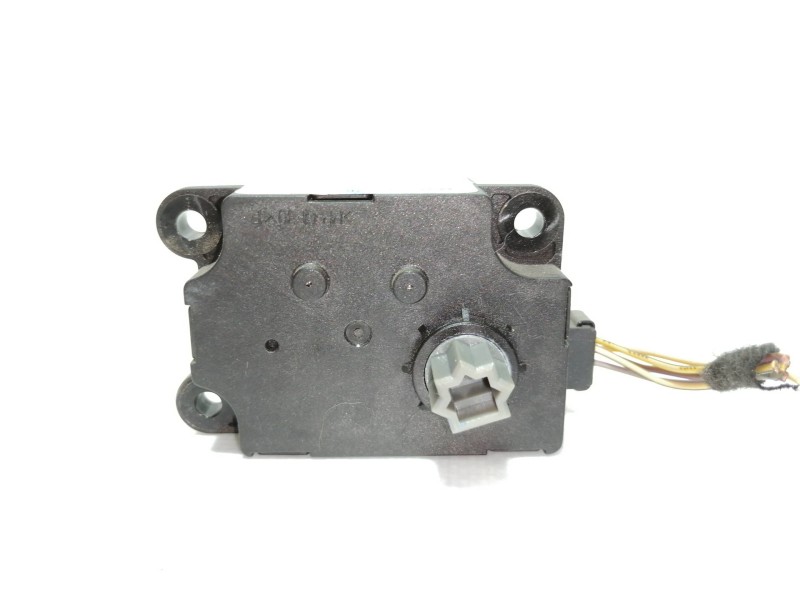 Recambio de motor apertura trampillas climatizador para opel mokka selective referencia OEM IAM T1006419G  