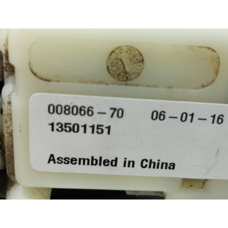 Recambio de tapa exterior combustible para opel mokka selective referencia OEM IAM 95147032  