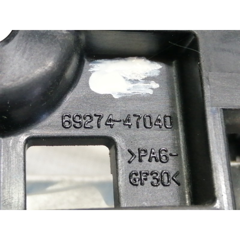 Recambio de maneta interior delantera izquierda para toyota prius (zvw50) basis referencia OEM IAM 6927447040  