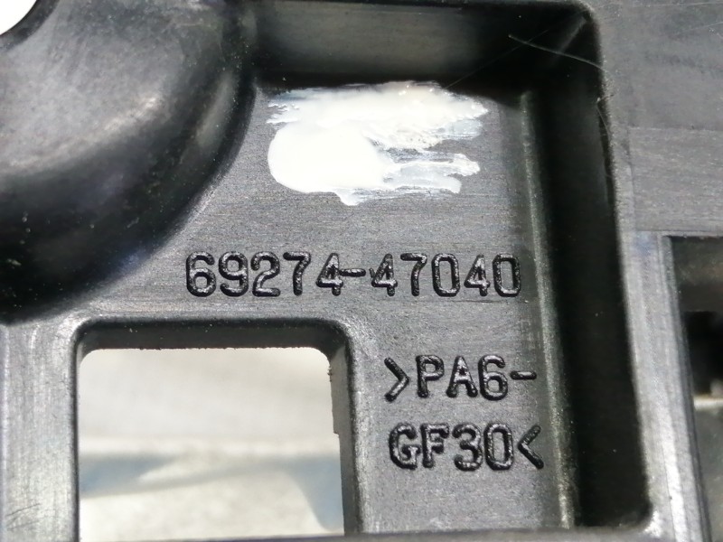 Recambio de maneta interior delantera izquierda para toyota prius (zvw50) basis referencia OEM IAM 6927447040  