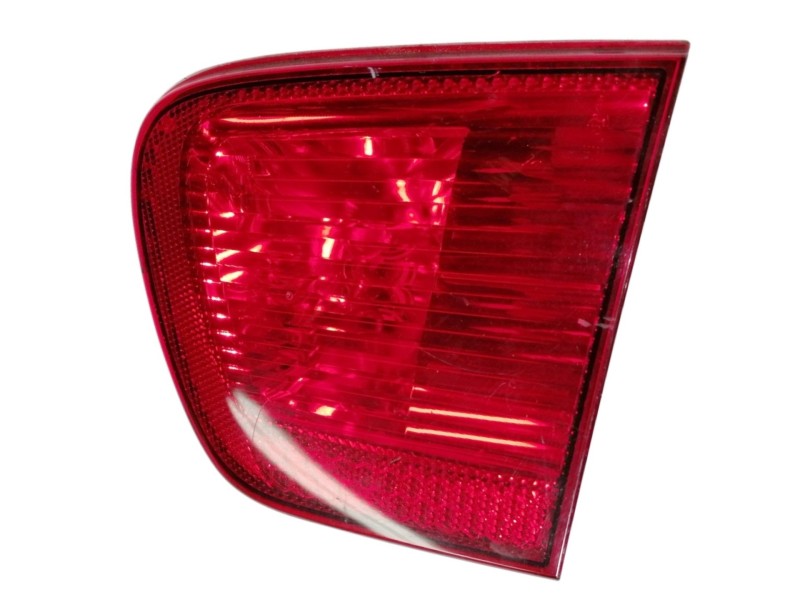 Recambio de piloto trasero derecho interior para seat ibiza (6k1) stella referencia OEM IAM   