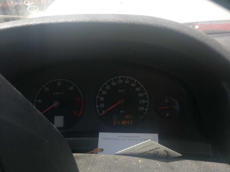 Recambio de cuadro instrumentos para opel vectra c berlina comfort referencia OEM IAM 13159804BT  