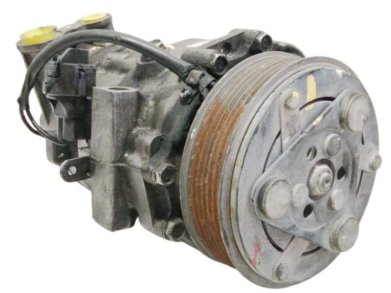 Recambio de compresor aire acondicionado para peugeot bipper básico referencia OEM IAM 28812162 1921F 51893889