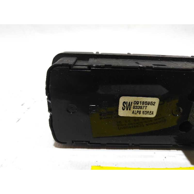 Recambio de mando elevalunas delantero izquierdo para opel vectra c berlina comfort referencia OEM IAM 09185952  