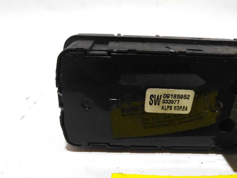 Recambio de mando elevalunas delantero izquierdo para opel vectra c berlina comfort referencia OEM IAM 09185952  
