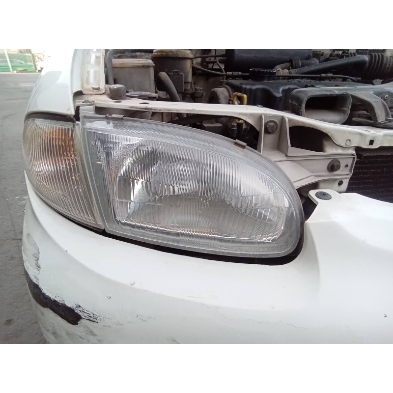 Recambio de faro derecho para hyundai accent (x3) 1.3 gs automático referencia OEM IAM   