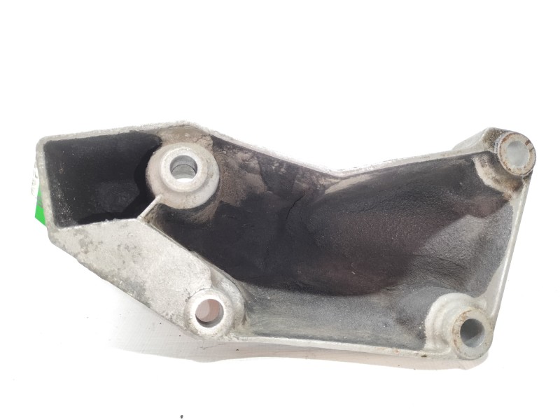 Recambio de soporte motor para volkswagen passat berlina (3b3) comfortline referencia OEM IAM 8DO199307P  