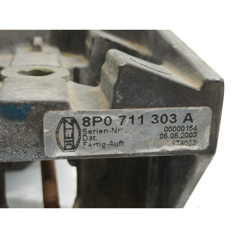 Recambio de palanca freno de mano para audi a3 (8p) 1.6 ambiente referencia OEM IAM 8P0711303A  