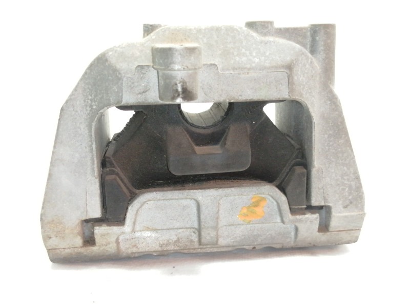 Recambio de soporte motor derecho para audi a3 (8p) 1.6 ambiente referencia OEM IAM 1K0199262  